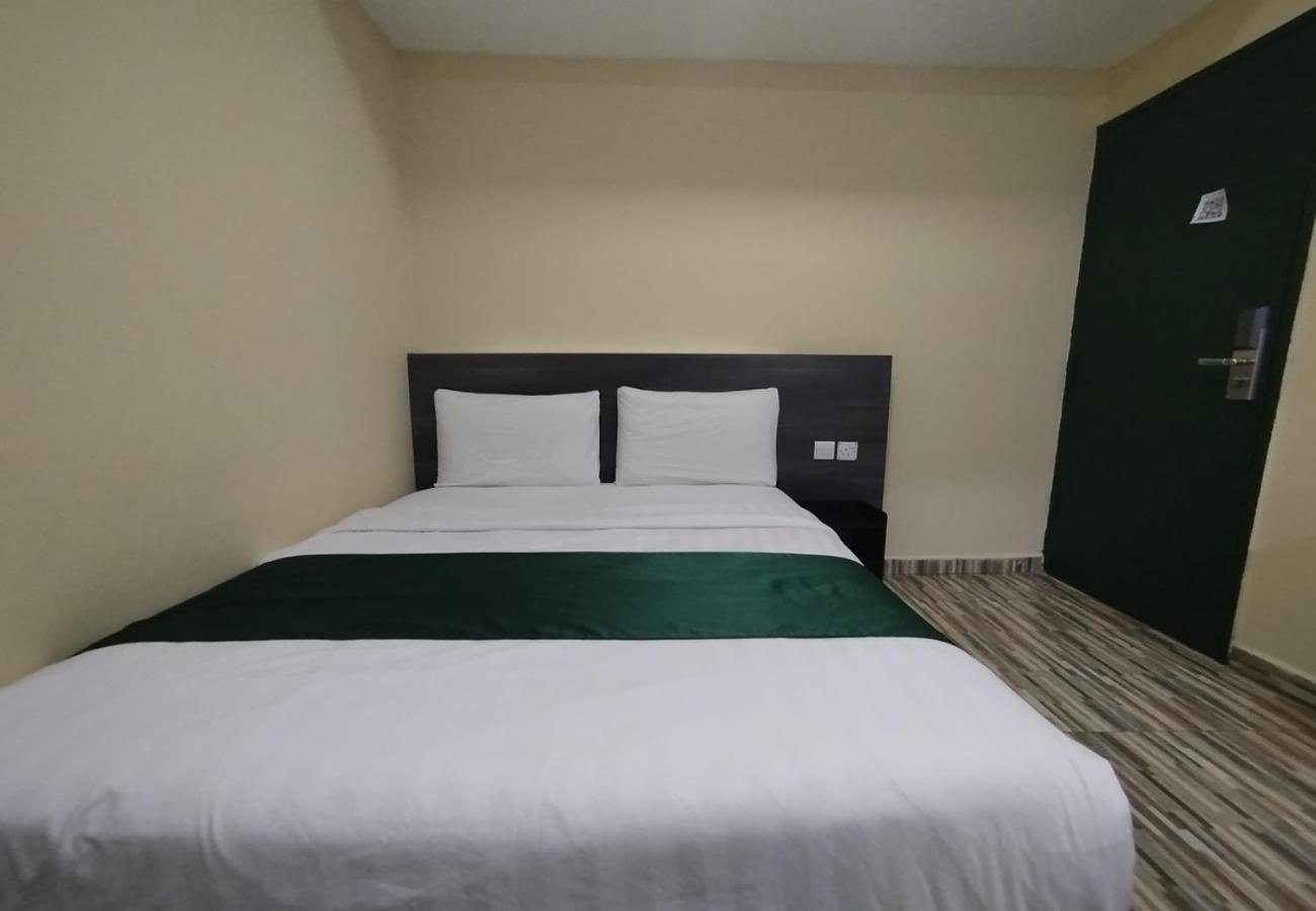 Double Room,1698229889:JPEG